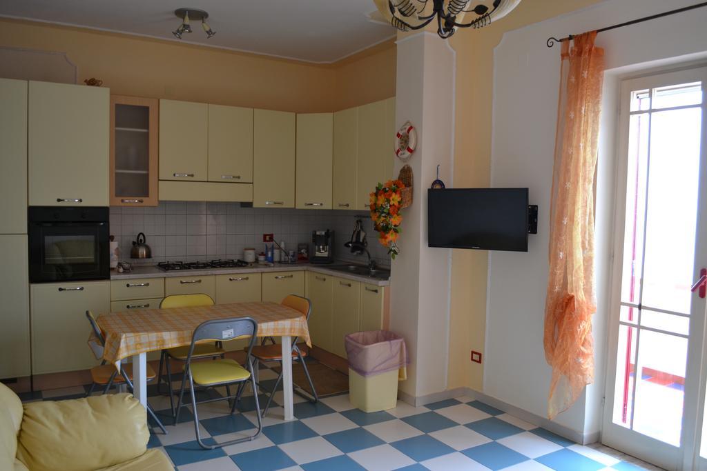 Casa Vacanze Dei Navigatori On The Sea Pontecagnano Extérieur photo